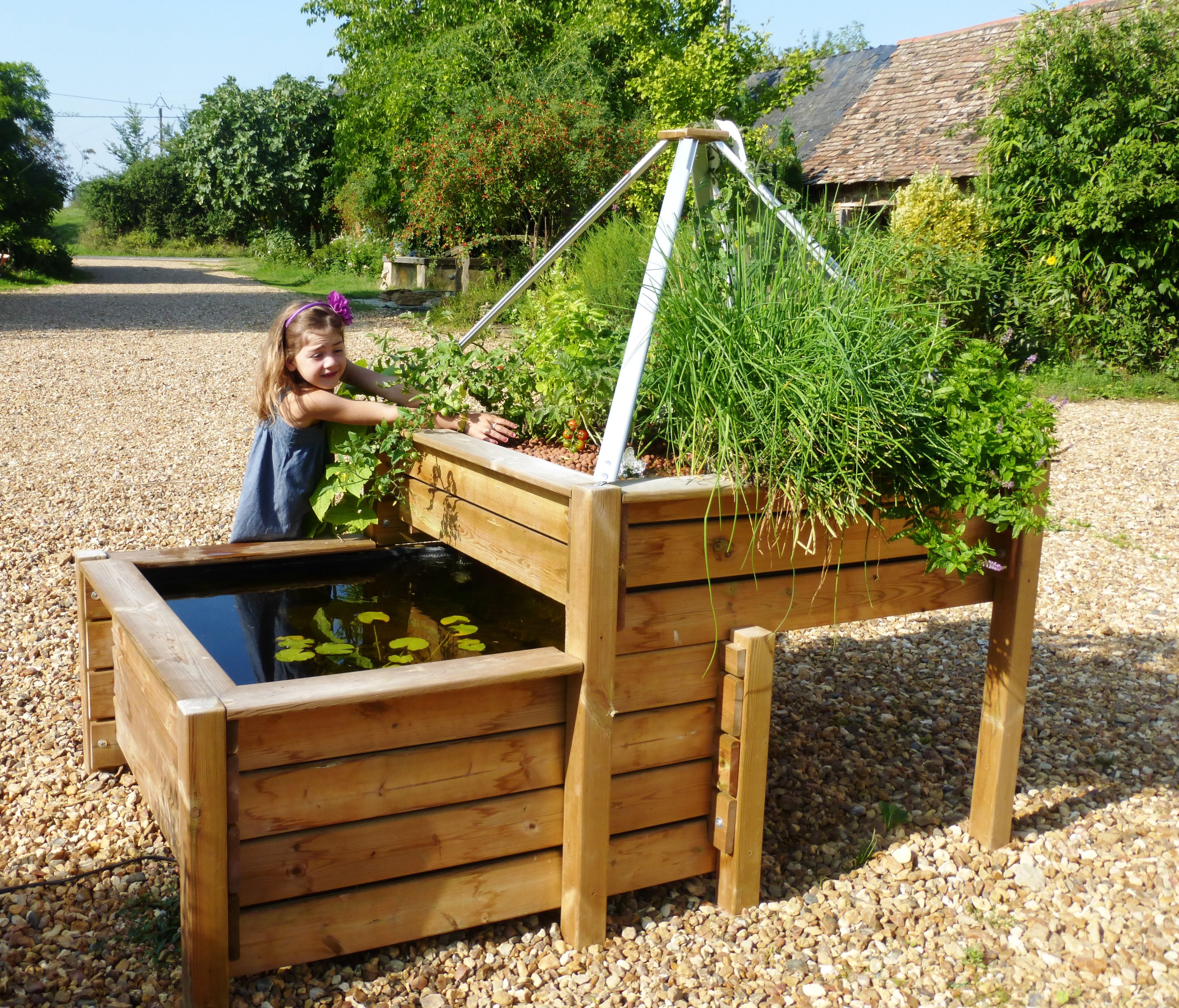 Boutique spécialisée en bassin de jardin  UNIVERS BASSIN